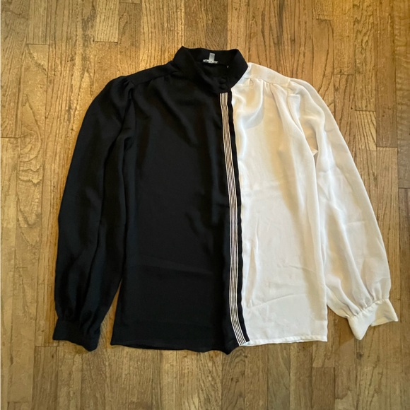 Charlotte Russe Elegant Black and White Blouse - Picture 1 of 5
